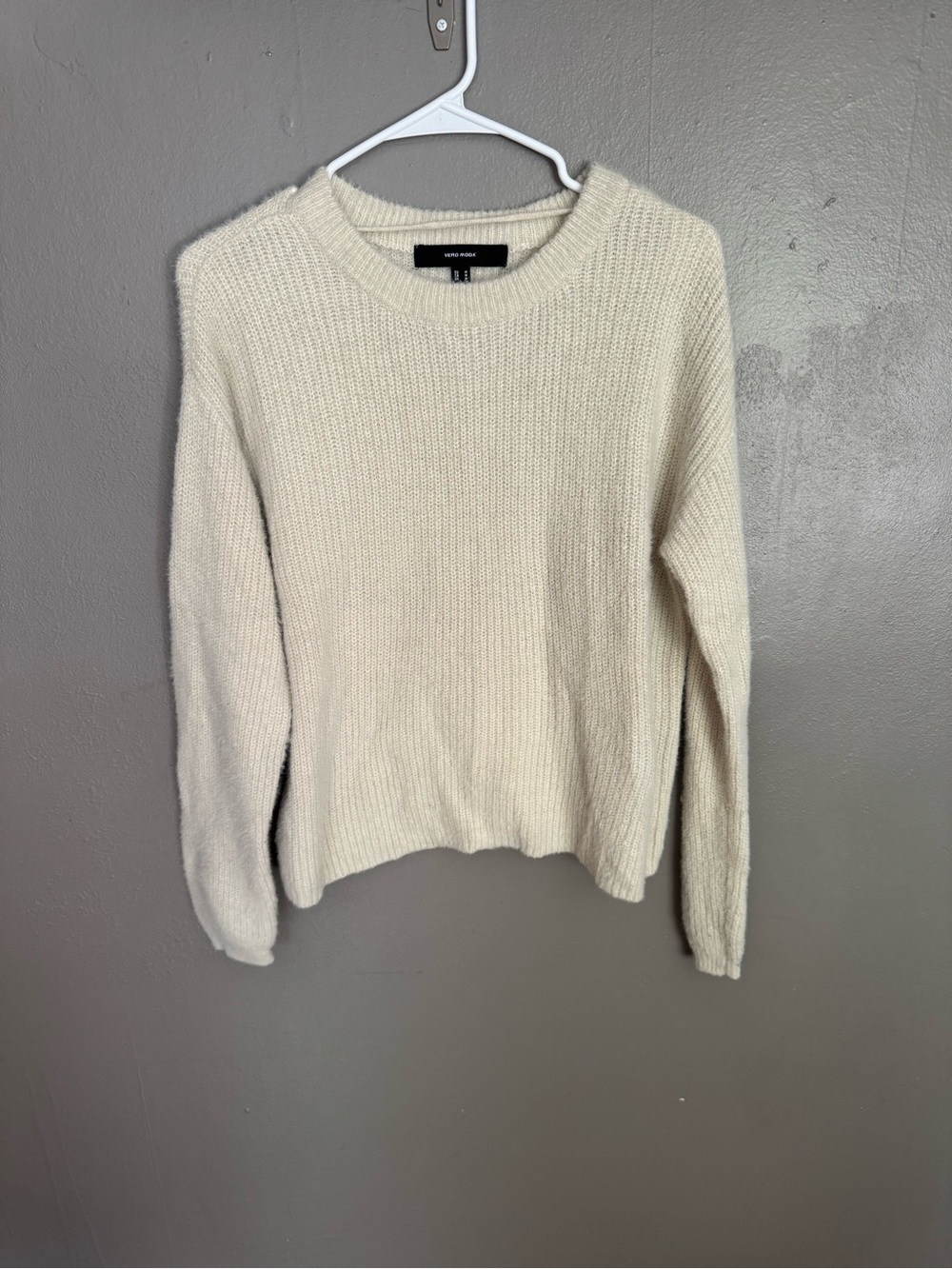 Vero Moda Cream Crewneck Knit Sweater